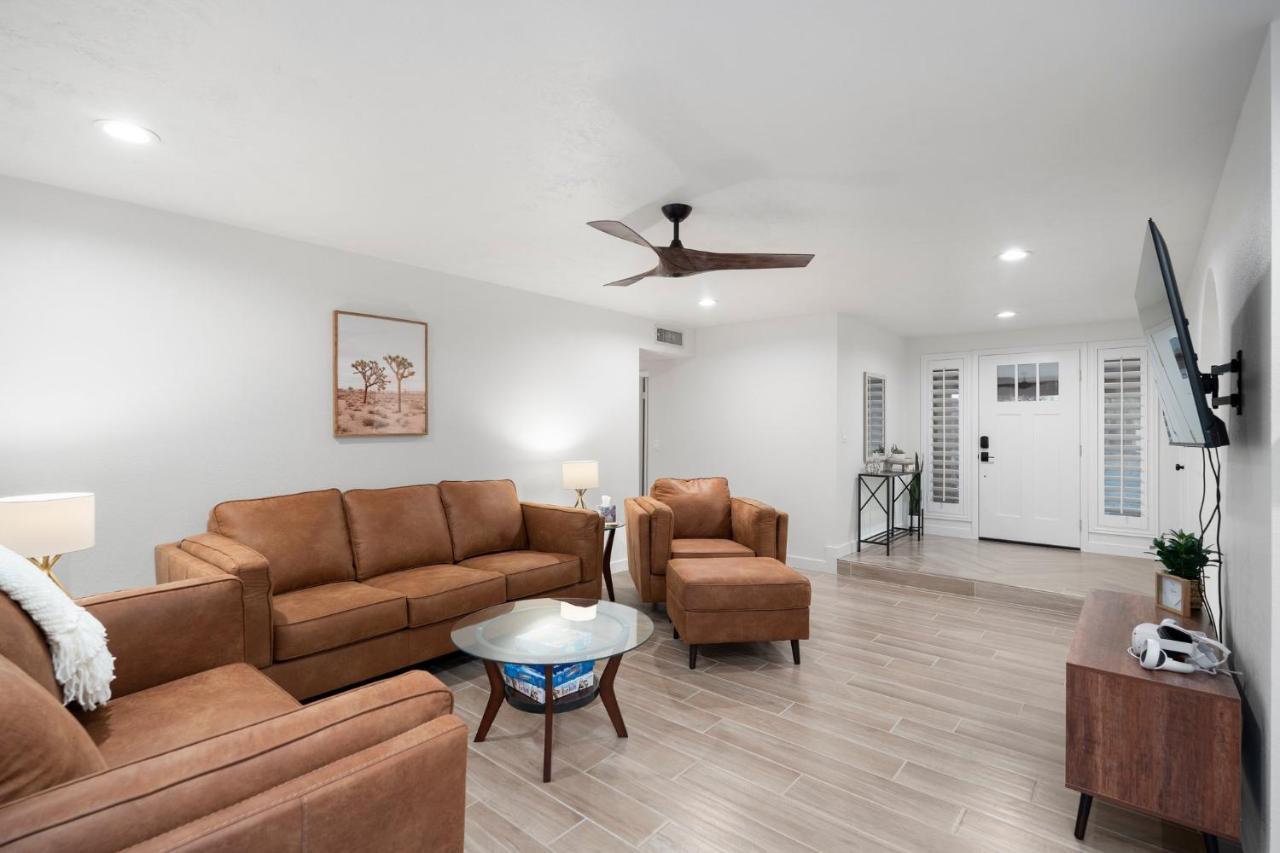 Large Pool With Diving Board, Remodeled 3Bdrm, Near State Farm Stdm And More! Peoria Exterior photo